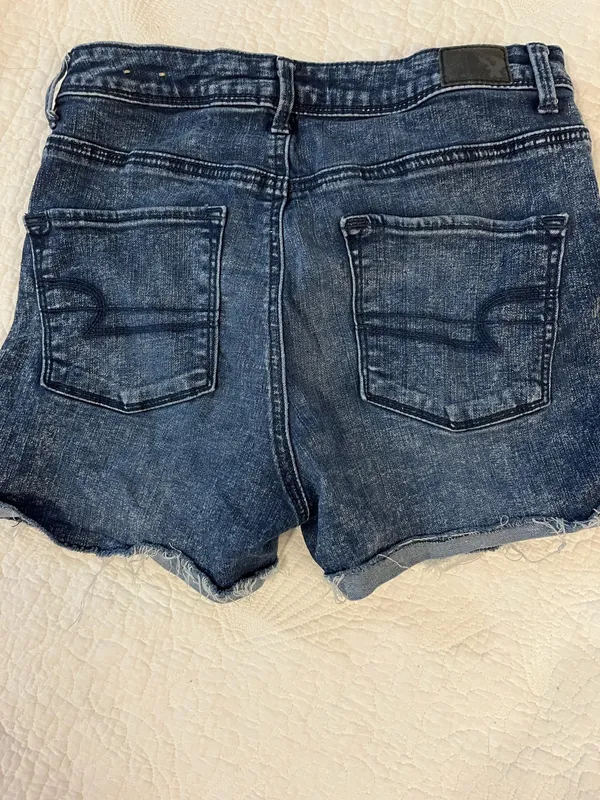 American Eagle high rise denim shorts - Image 5