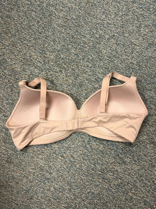 Calvin Klein Lightly Lined Wireless T-Shirt Bra Nude Beige Medium - Image 5
