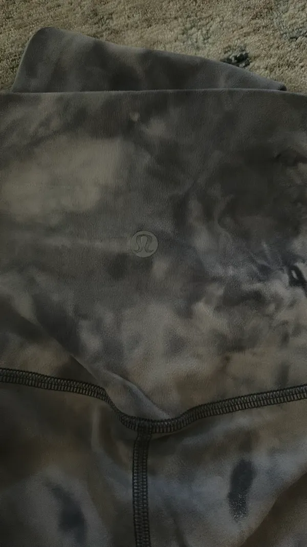 Lululemon Lot  - Image 8