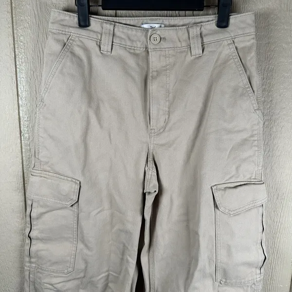 Aritzia TNA Corbett Mid Rise Cargo Pants Womens 6 Wide Leg Khaki Canvas Utility - Image 2
