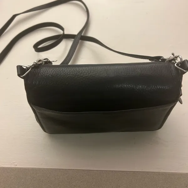 Bag Chic Black Crossbody Bag Very Nice Leather Clean - Image 3