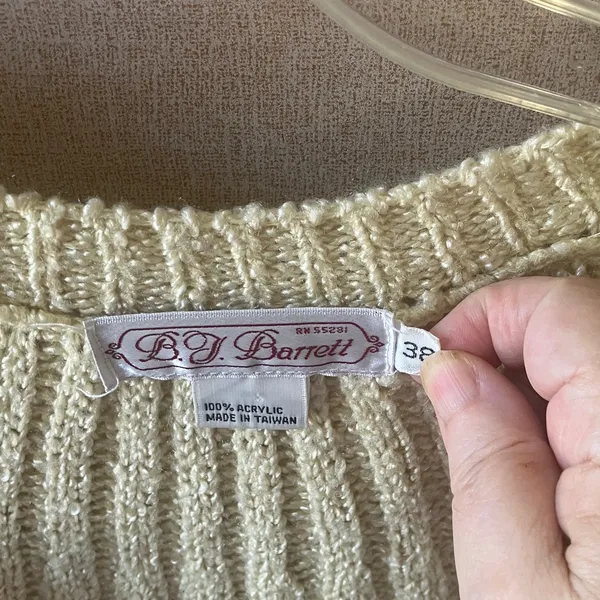 FINAL MARKDOWN Vintage ladies cardigan 38 - Image 3