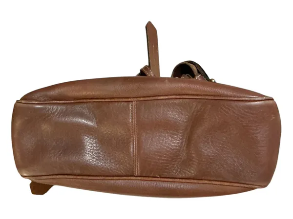 This is a vintage Dooney & Bourke Brown Pebbled Leather Shoulder Bag (Style J7276266). - Image 6