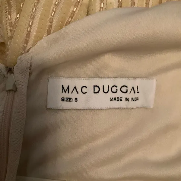 Mac Duggal 5646 Womens EMBELLISHED FLUTTER CAP SLEEVE A LINE GOWN Runs Large - Image 15