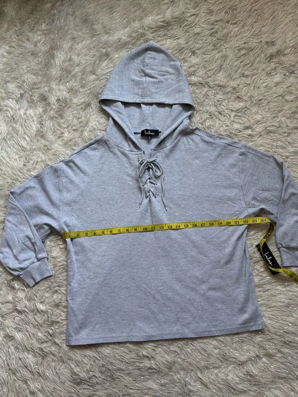Lulu's Light Gray Lace-Up V-Neck Hoodie Sweater Size XS - Image 5