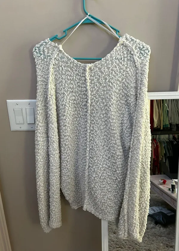 New In Sweater White - Image 2