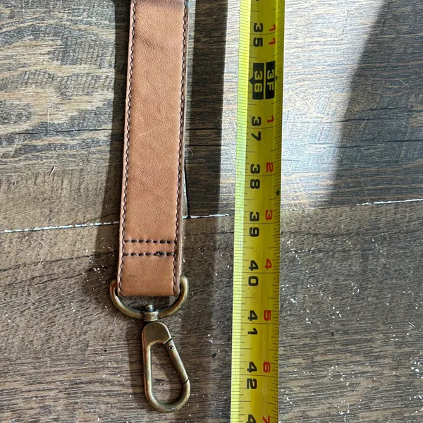 Vintage Fossil Sasha Crossbody‎ Bag Tan Cognac Pebbled Leather Brass Key - Image 12