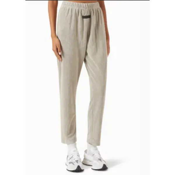 Fear of God Essentials Women's Resort Terry Jogger Pant in Seal Gray sz. S - Image 3