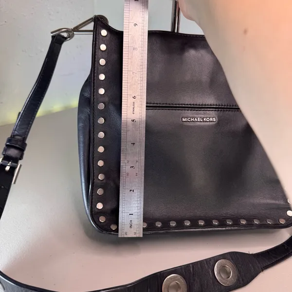 Michael Kors Bag Leather Shoulder Black - Image 12