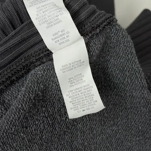 Aerie Classic Gray Sweater - Image 6