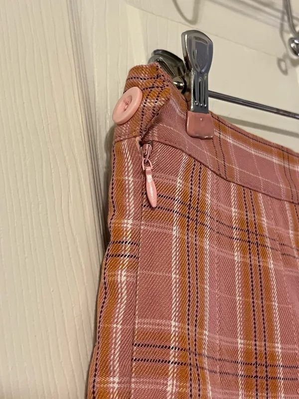 Amazon Pink Plaid Pleated Mini Skirt - Image 5