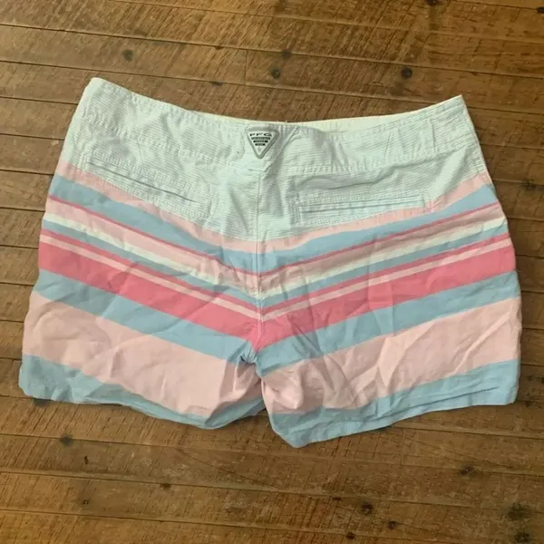 Columbia vintage pink striped 80’s flat front PFG 8 shorts - Image 3