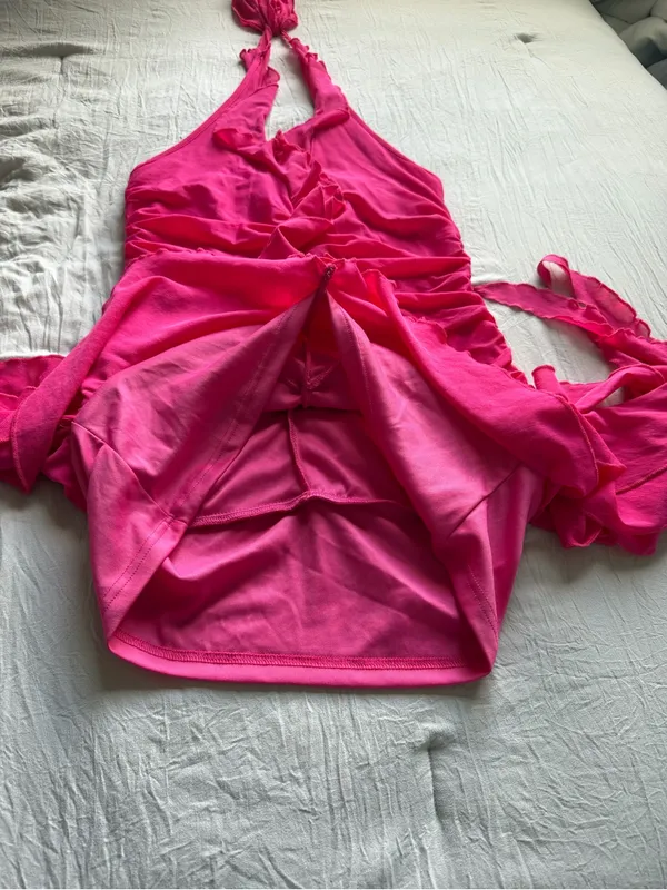 SHEIN Hot‎ Pink Women's Dress Tag Detail - Image 8