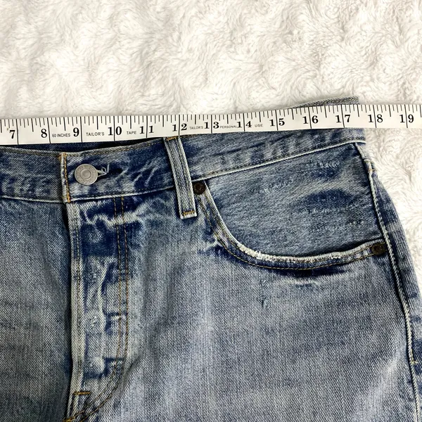 Levi's 501 Blue Medium Wash Denim Cut-off Button Fly Summer Beach Shorts 31 - Image 7