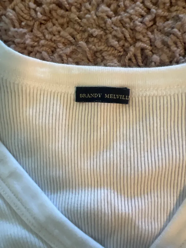 Brandy Melville Long Sleeve - Image 2