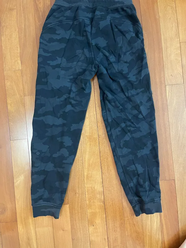 Lululemon Camo Align Joggers - Image 2