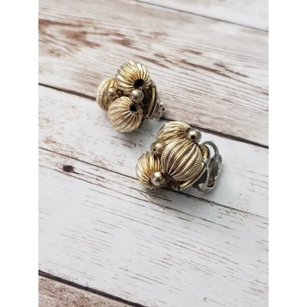 Vintage Clip On Earrings - Gold Tone Ball Cluster 0.75" - Stamped Japan - Image 2