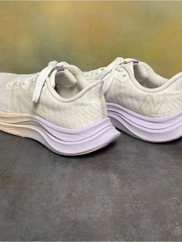New Balance Fuelcell Propel V4 Women's Off White Running Shoes Size 9.5B - Image 10