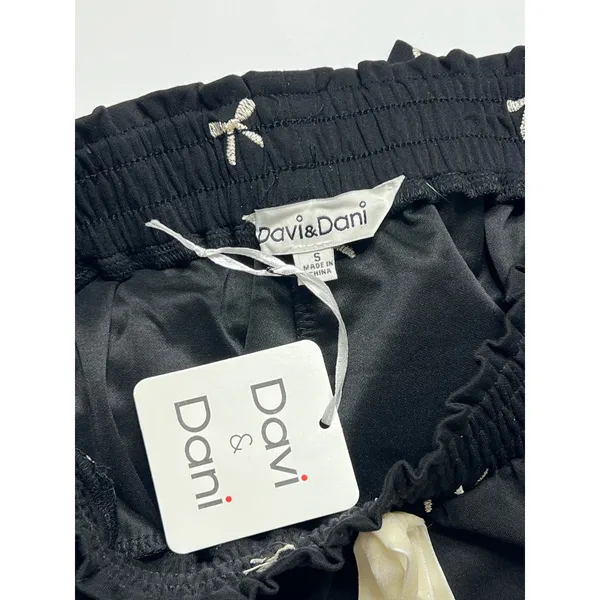 Davi & Dani Bow Print Size Small Black Hoodie and Shorts Matching Lounge Set - Image 11