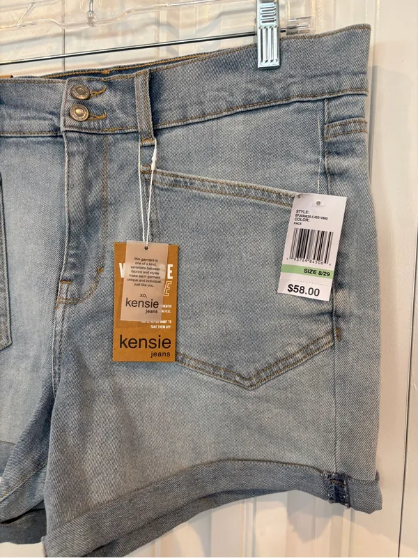 Kensie the high rise shorts size 8/29 - Image 3