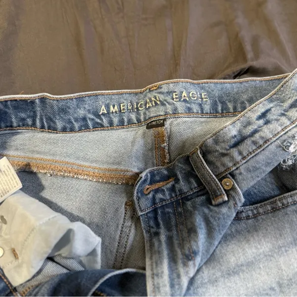 American Eagle jeans with slits on bottom - Image 4