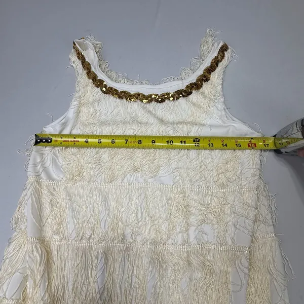 White Sleeveless Flapper-Style Fringe Mini Dress with Gold Sequin Neckline - Image 8