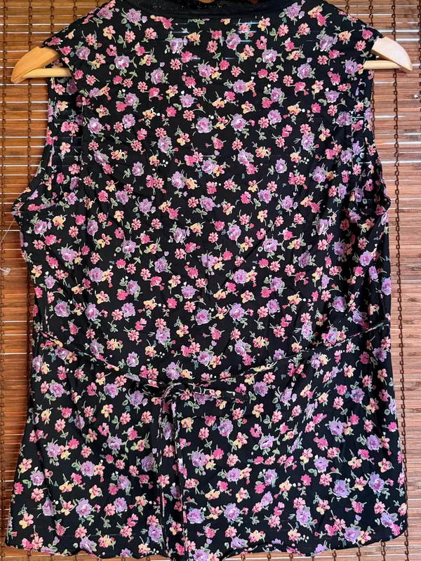Vintage Angie Floral Tunic Top Large Black Boho V Neck NWT Y2K - Image 7