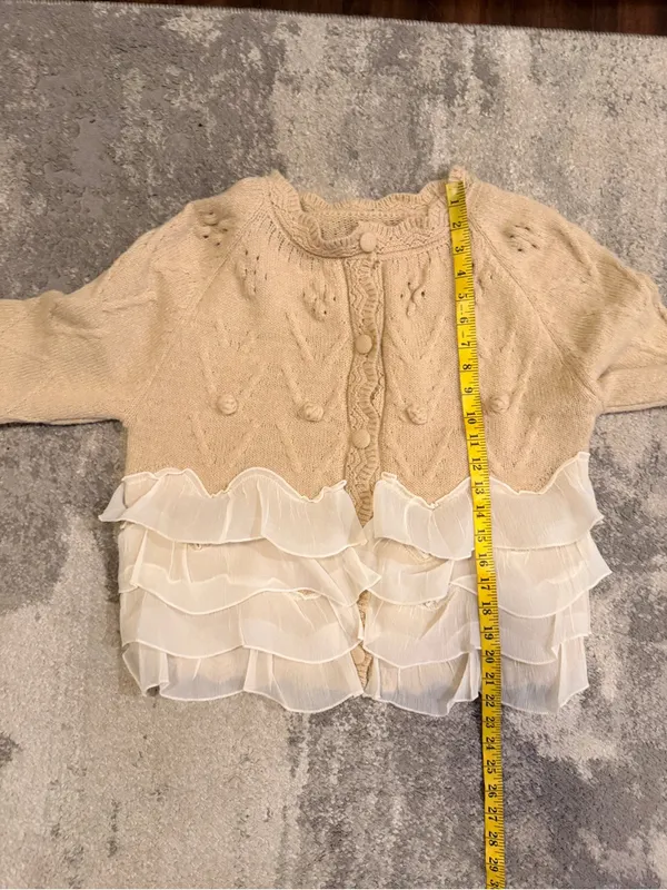 Source Unknown Cream Knit Cardigan with White Ruffle Hem - Image 5