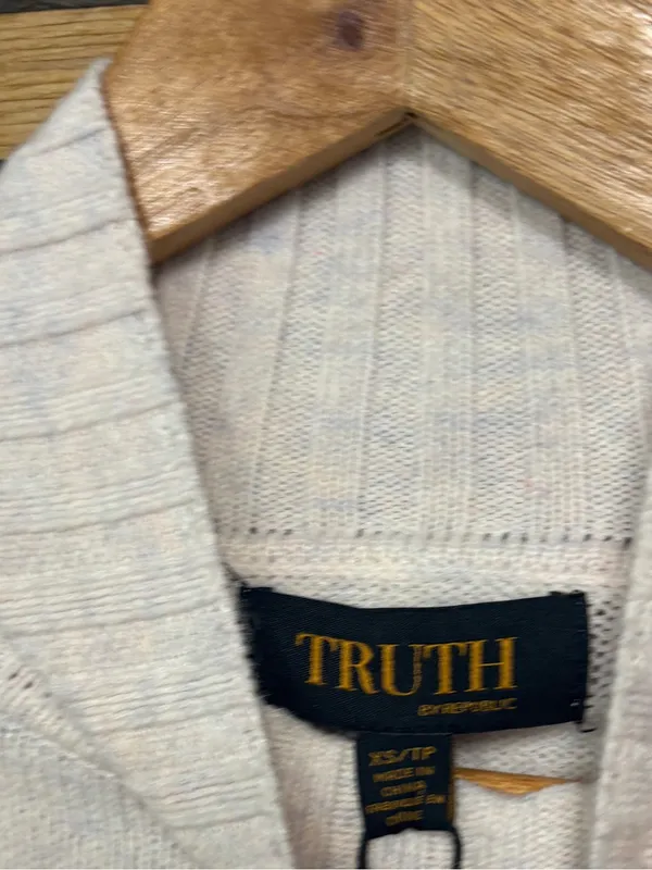 Truth tan/gray mock neck sweater size XS Tan - Image 5