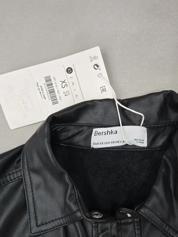 NWT! Bershka Black Faux Leather Cropped Jacket Size XS - Image 6