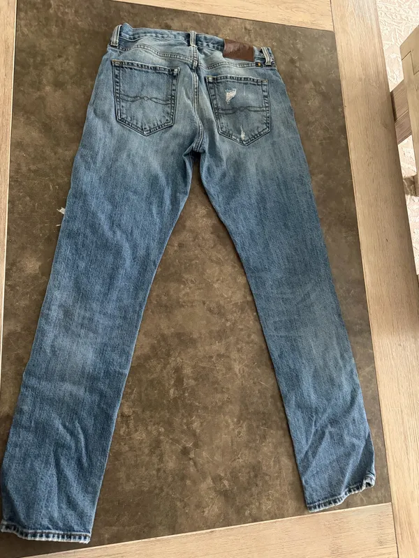 Lucky brand Classic High-Rise Distressed Women’s Jeans - Light Blue - Image 5