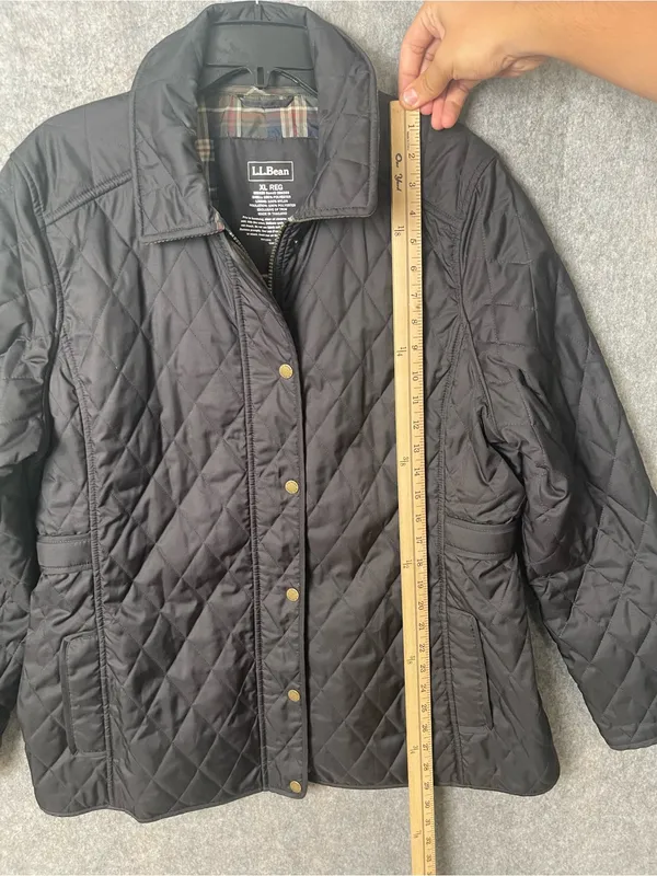 L.L.Bean Women's XL Reg Black Quilted Riding Jacket - Image 5