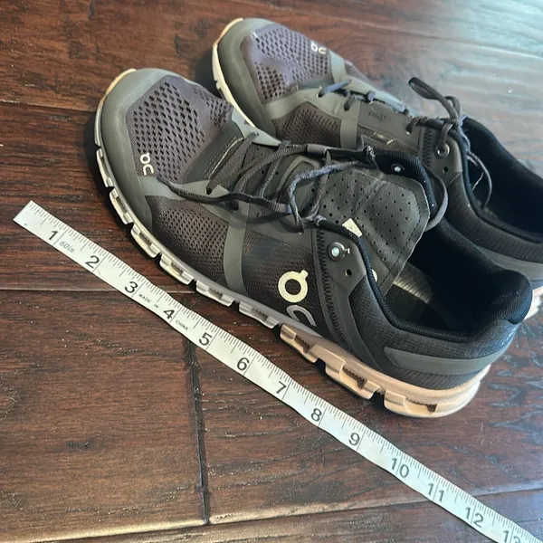 On Cloud Running Cloudflow Sneakers Size 9 Pink - Image 12