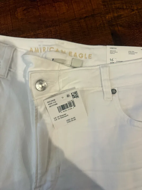 American Eagle Mom Jeans - Image 2