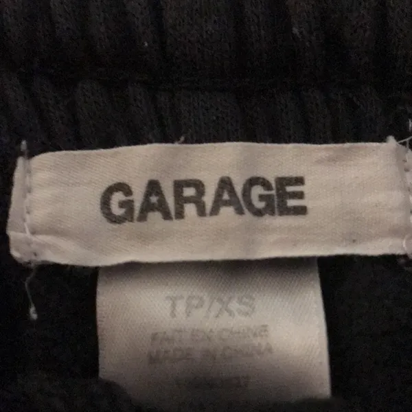 Garage lounge shorts size xs - Image 2