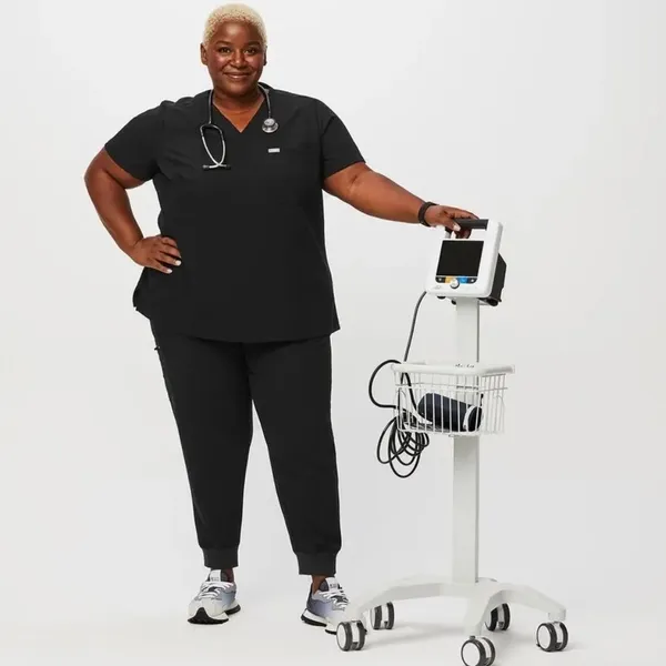 Figs Black Scrub Top 4X - Image 3