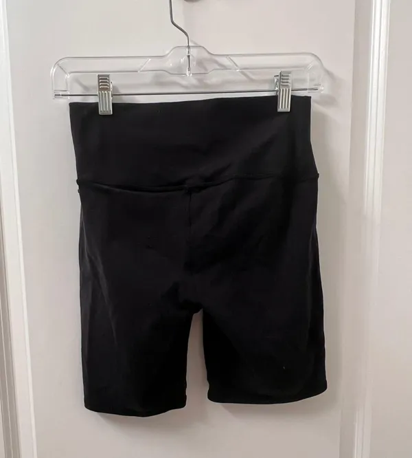 Alo 7’’ High-Waist Bike Shorts - Image 3