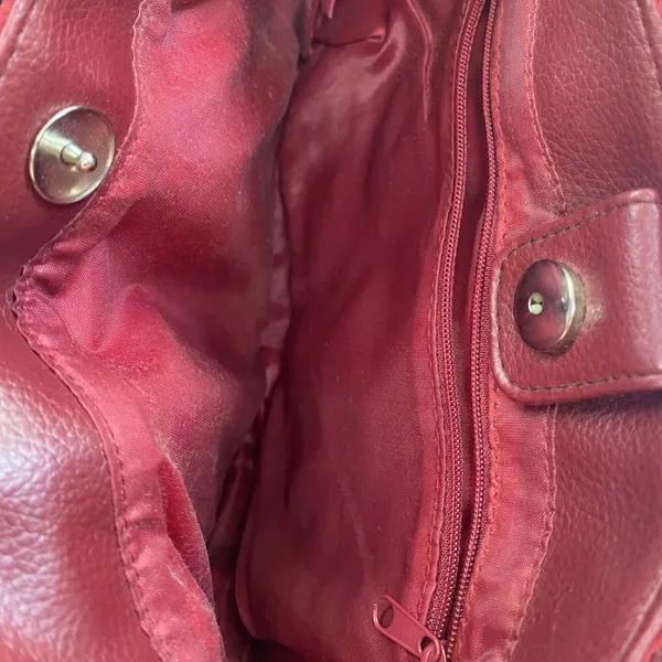 Shiseido Suede Shoulder Purge Bag - Image 3