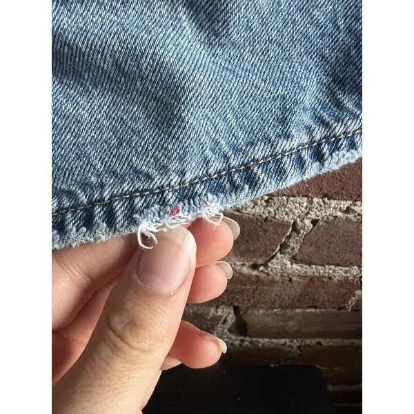 Levi's Women's Premium High Loose Shorts Jorts Size 26/2 - Image 6