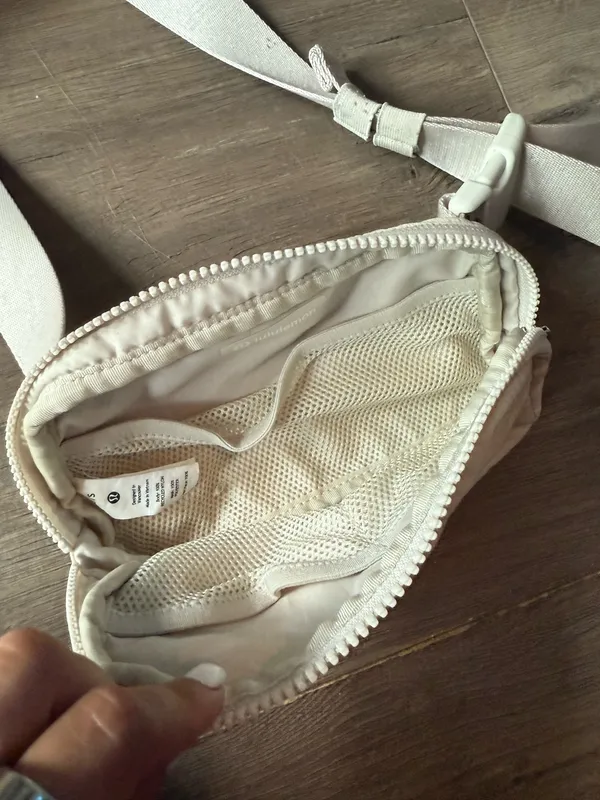 Lululemon Crossbody Fanny Pack Belt Bag Bag - Image 2