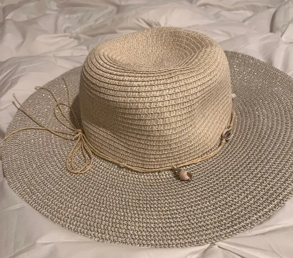 Beach Hat White - Image 2