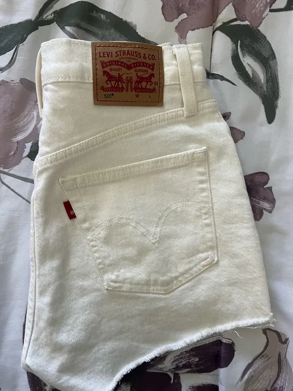 Levi’s 501 Shorts - Image 2