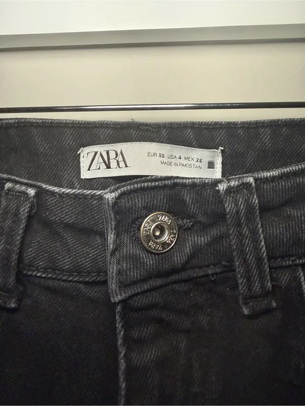 Zara High Rise Black Mom Jeans Women 4 EUR 36 Tapered Leg - Image 4
