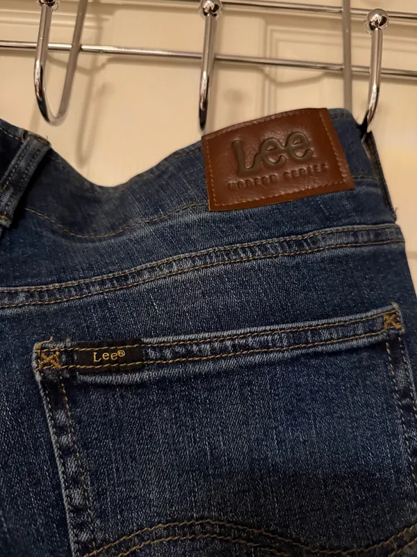 Lee Jeans Men’s Regular Fit 30x30 - Image 6
