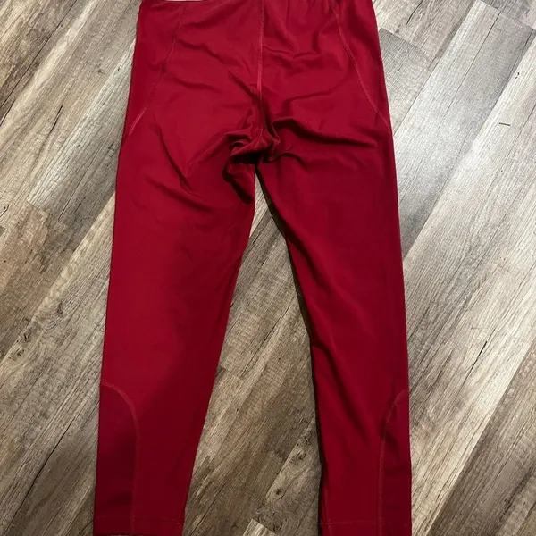 Women’s Nike Pro Therma Leggings - Image 3