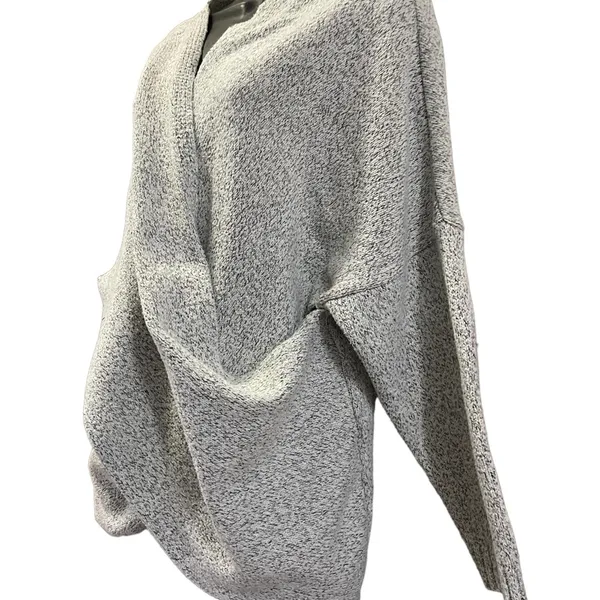 This sweater is beautiful!! RD Style Wakefield Crossover Sweater XL - Image 3