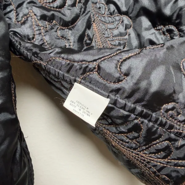 Due Per Due Women 100% SILK Chore Jacket L Brown Reversible Quilted‎ Embroidered - Image 7