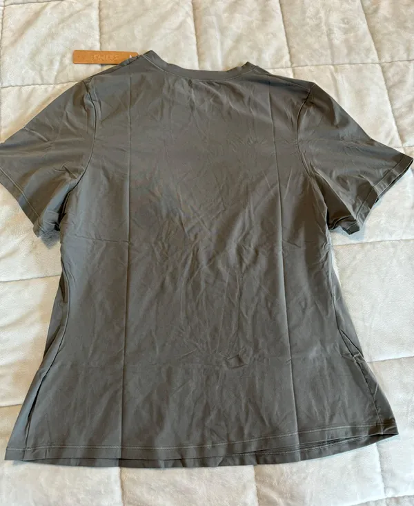 Fits Everybody Short Sleeve T Shirt - Image 3