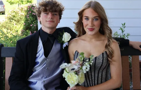 Sherri Hill Prom Dress - Image 2