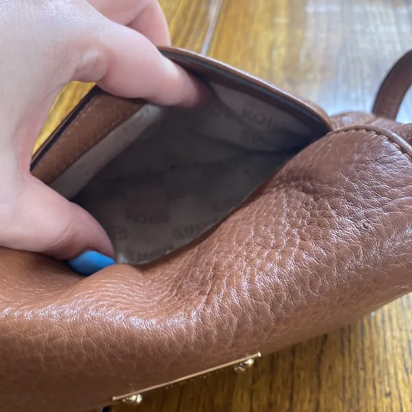 Michael Kors small leather purse - Image 11
